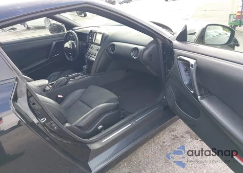 2015 Nissan Gt-R Premium from USA, damaged, VIN JN1AR5EF9FM280624